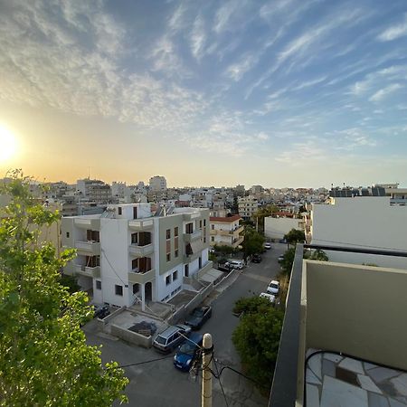 Top Floor Apartment Ираклио Екстериор снимка